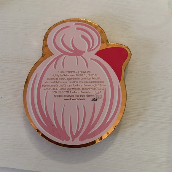 TOO FACES HIGHLIGHT/BRONZER DUO - NEVER USED - Picture 2 of 3